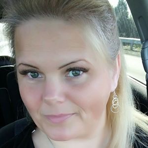 Meet your Posher, Brenda