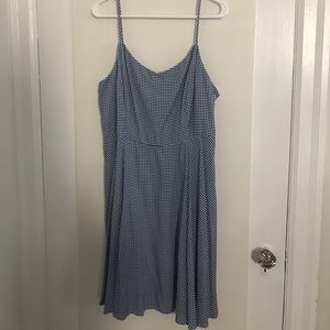 Old Navy sundress, never worn but tags are off