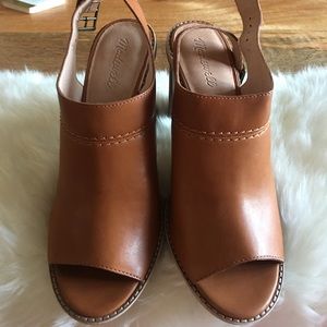 Brand new leather sling back sandals 😍