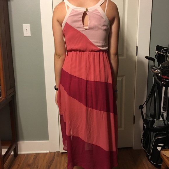 Chord Hi-lo dress - Picture 3 of 8