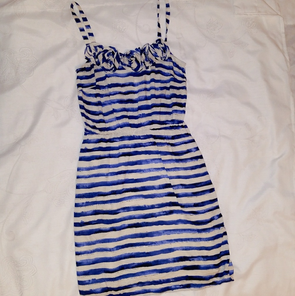 🎊🎊New Ann Taylor Loft Dress🎊🎊