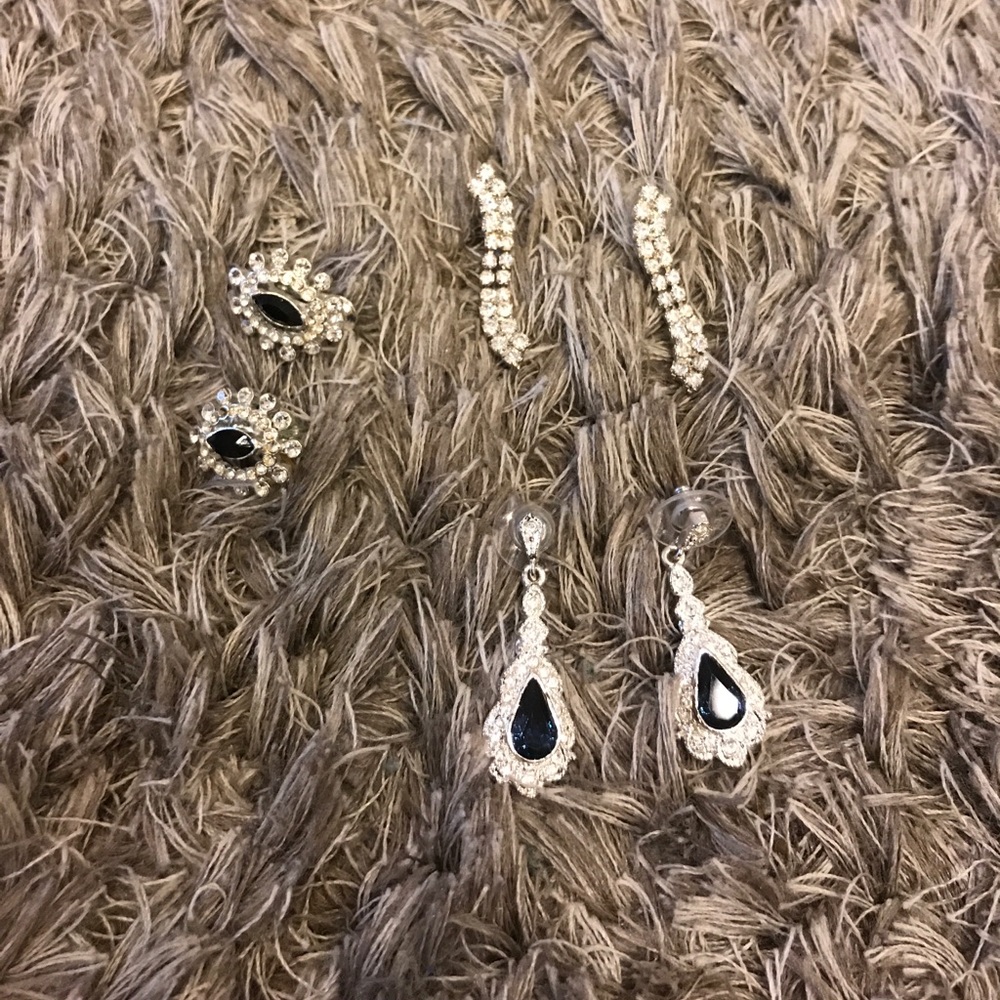 Beautiful silver color earrings