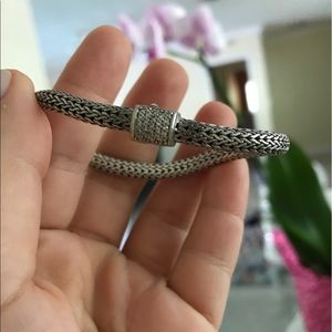 John hardy beautiful diamond bracelet