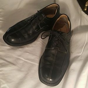 Johnston & Murphy men's leather dress shoes 10.5 W