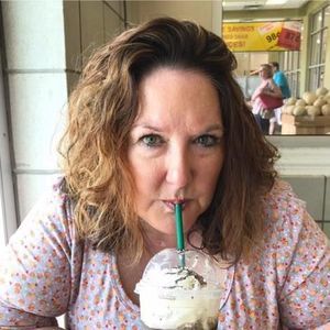 Meet your Posher, Sherry