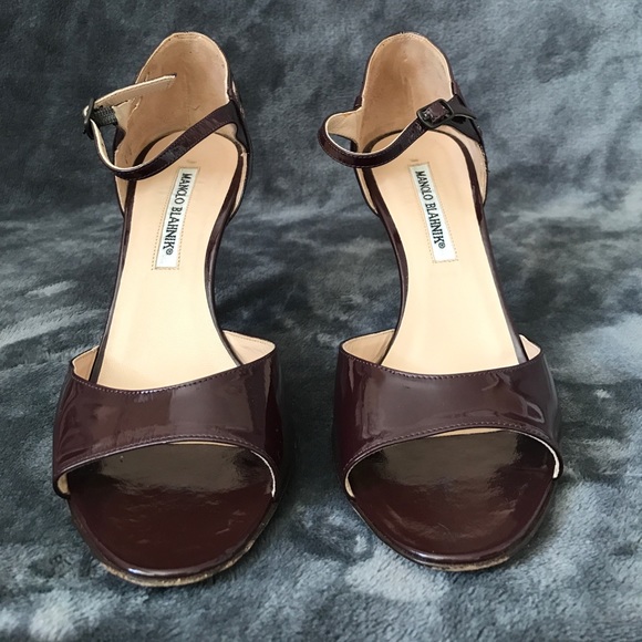 Manolo Blahnik Maroon Pumps - size 38 - Picture 2 of 6