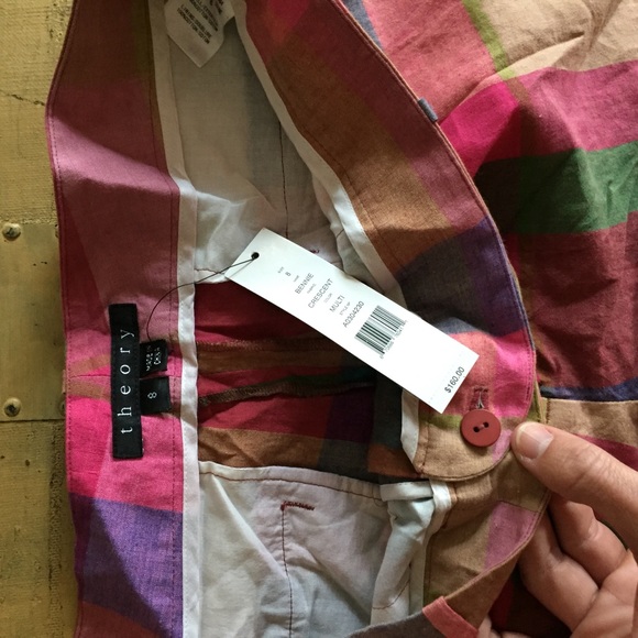 NWT THEORY BRAND FLAT FRONT STRETCH PLAID SHORTS 8 - Picture 4 of 9