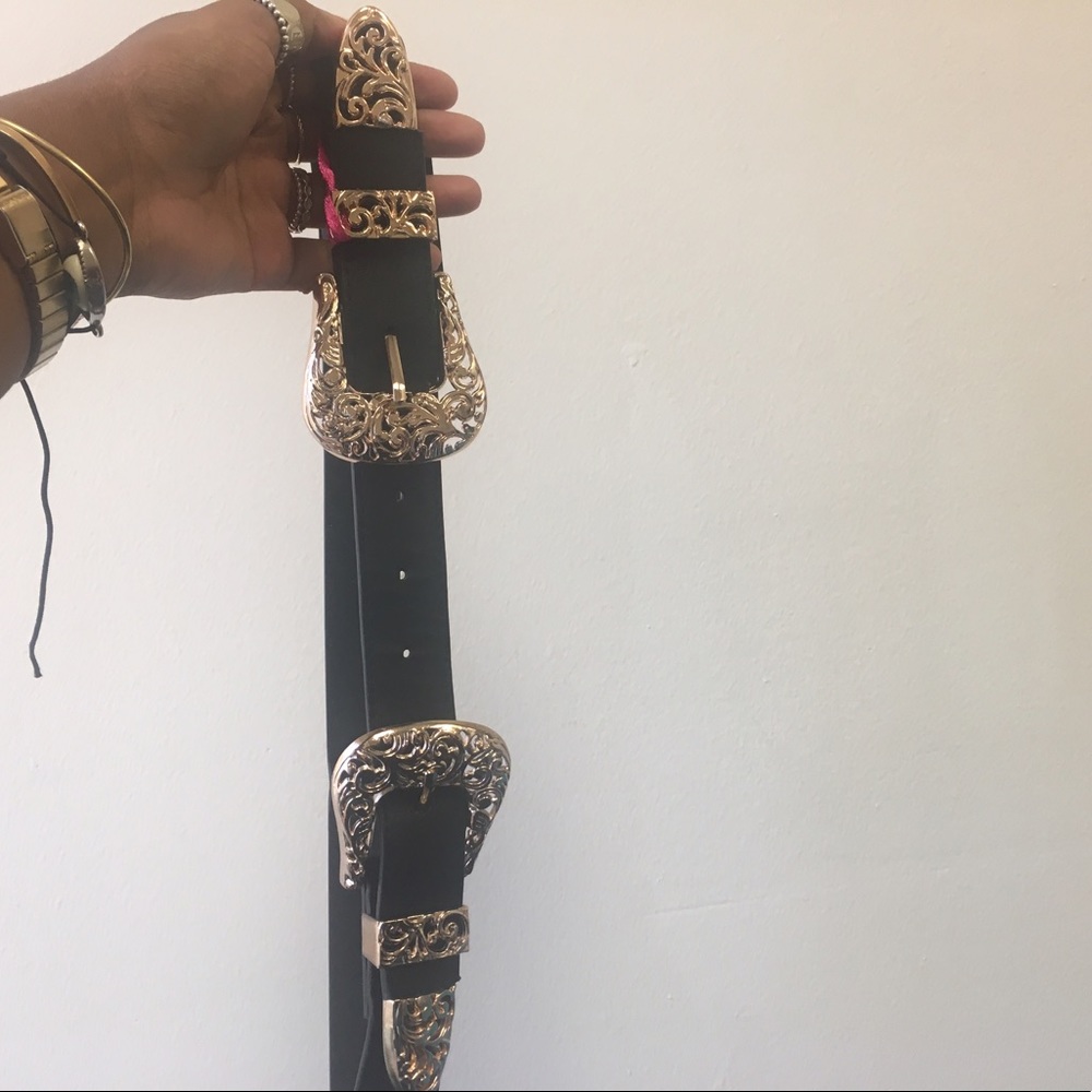 Filigree Double Buckle Belt