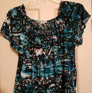 Size 1x top.  Fits like an XL