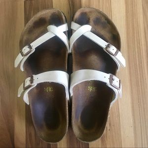 Birkenstock "Mayari" in Antique Lace. Size 40
