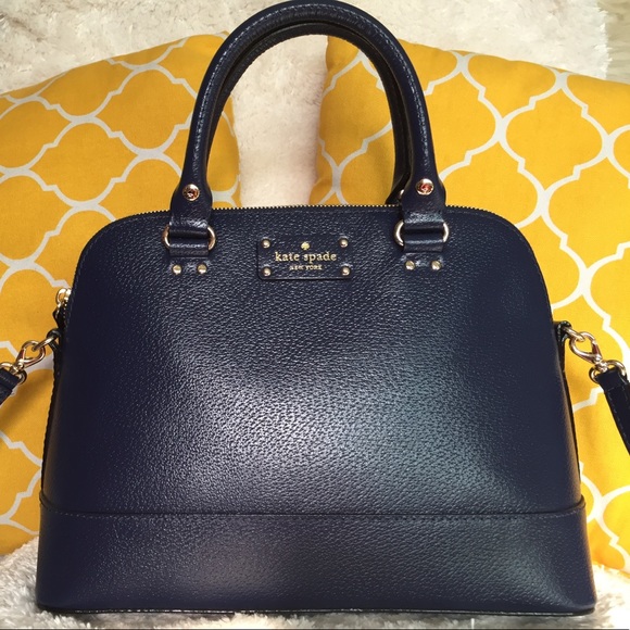 kate spade Handbags - 🌸OFFERS?🌸Kate Spade All Leather NavyBlue Satchel