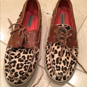 SPerry shoes
