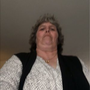 Meet your Posher, Phyllis