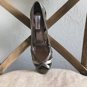 Metallic heels
