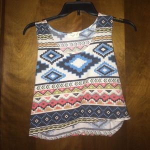 XL Aztec crop top