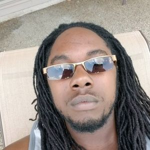 Meet your Posher, Gregory