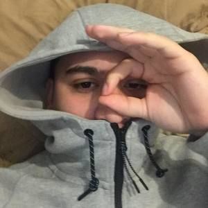 Meet your Posher, Steven