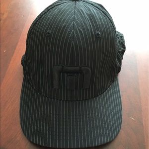 Travis Mathew (golfer) baseball hat, L-XL