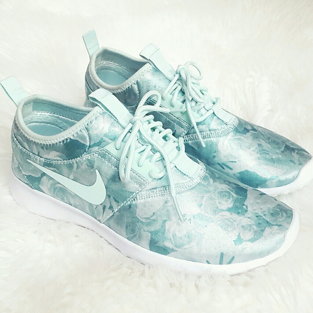 Nike Juvenate Flo Print
