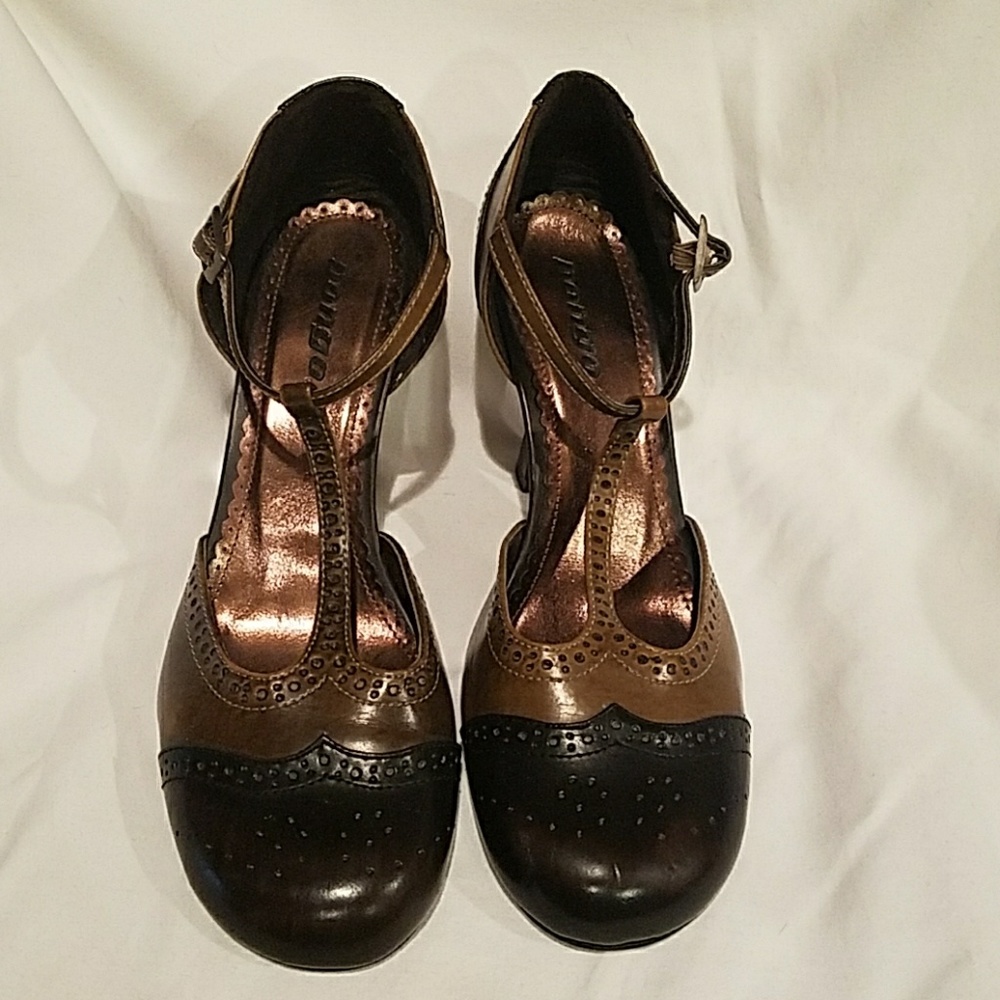 Two-tone t-strap size 8 light dark brown