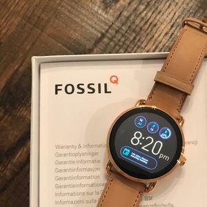 BRAND NEW Fossil Q Wander Smart Watch