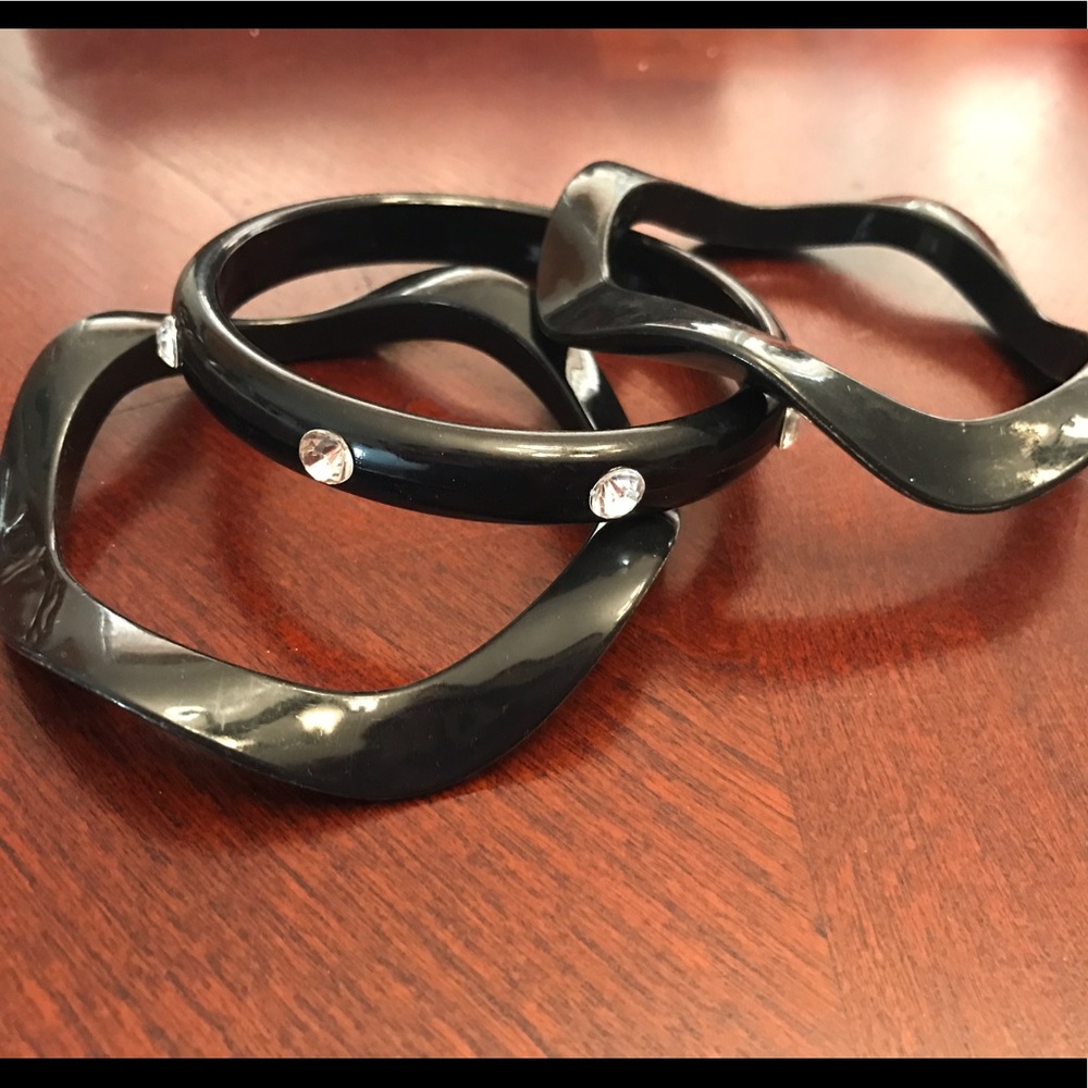 Bangles bracelets
