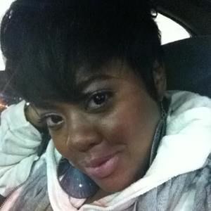 Meet your Posher, Lateisha