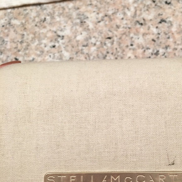 Stella McCartney ? authentic