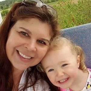 Meet your Posher, Denise