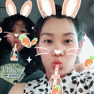 Meet your Posher, Annie