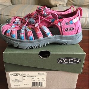 Keen Whisper Youth Size 1