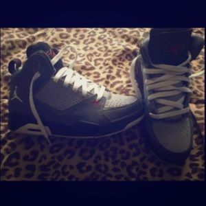Jordans in good condition size7y