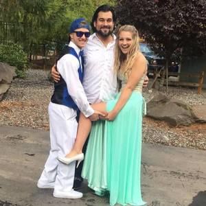 Meet your Posher, Christopher