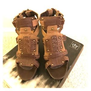 DV by Dolce Vita Taiz Brown Wedge Sandals