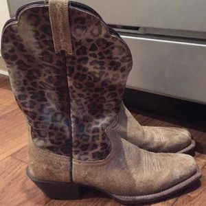 Women's ariat boots