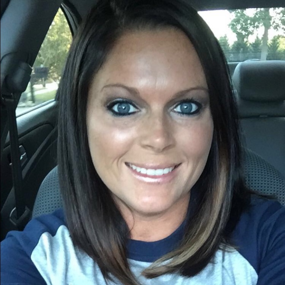 Meet your Posher, Whitney