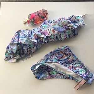Victoria's Secret paisley flounce swim bandeau