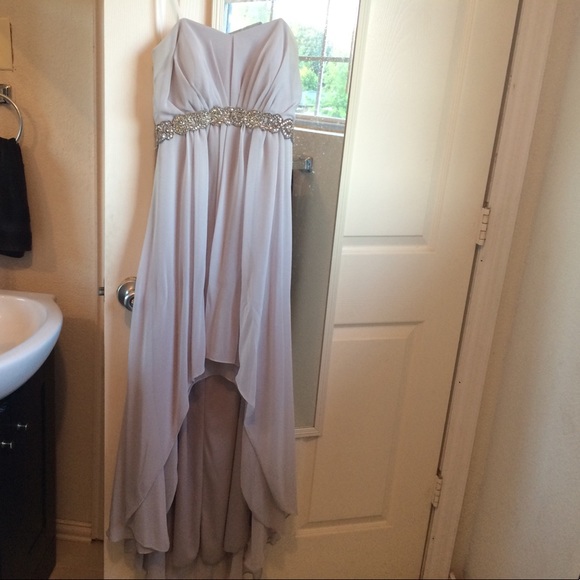 Gray high-low dress with beaded design - Picture 1 of 4