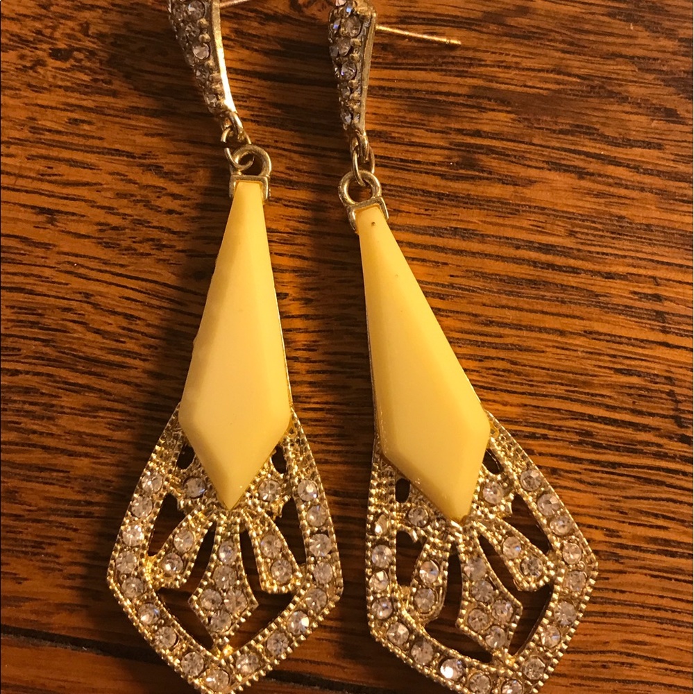Yellow stone earrings