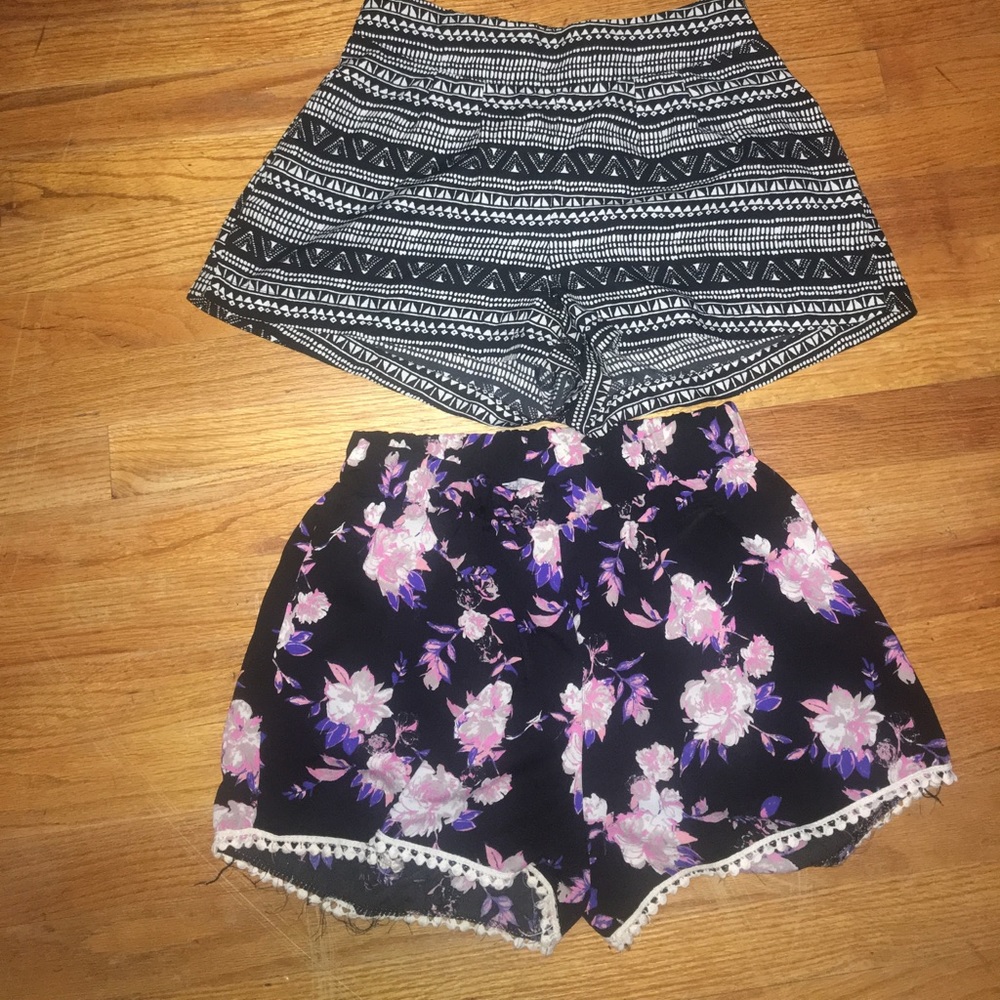 Cute shorts❤️Bundle of Two