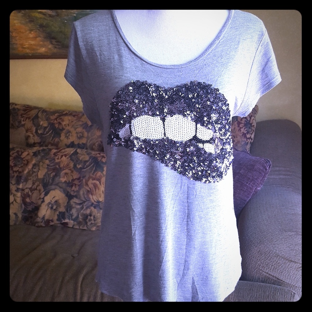 Sequined ✨ Lady Gaga Lip 💋 Tee