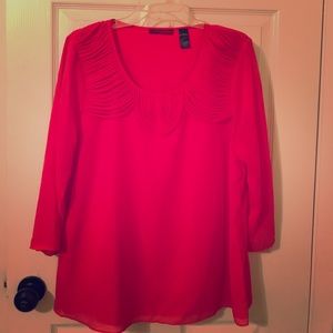 BKE red top in fluorescent pink