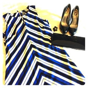 The perfect maternity dress! A Pea in the Pod