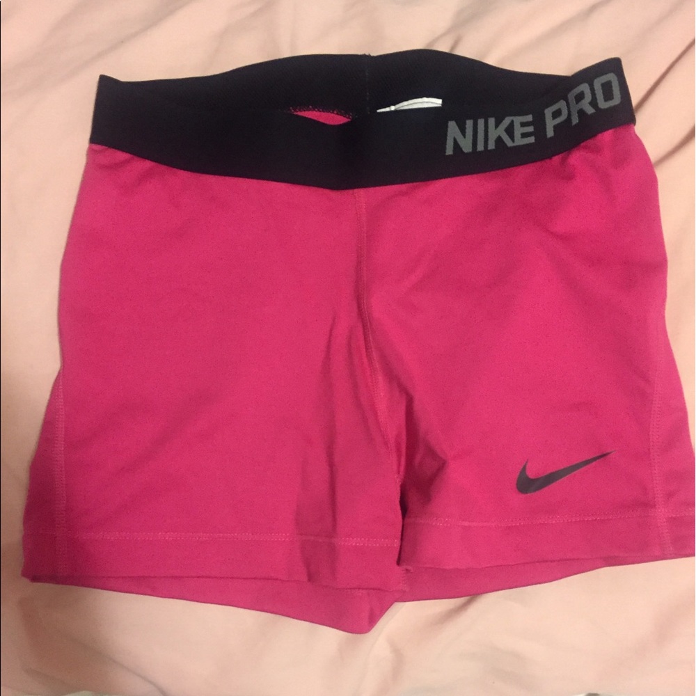 Pink Nike Pros