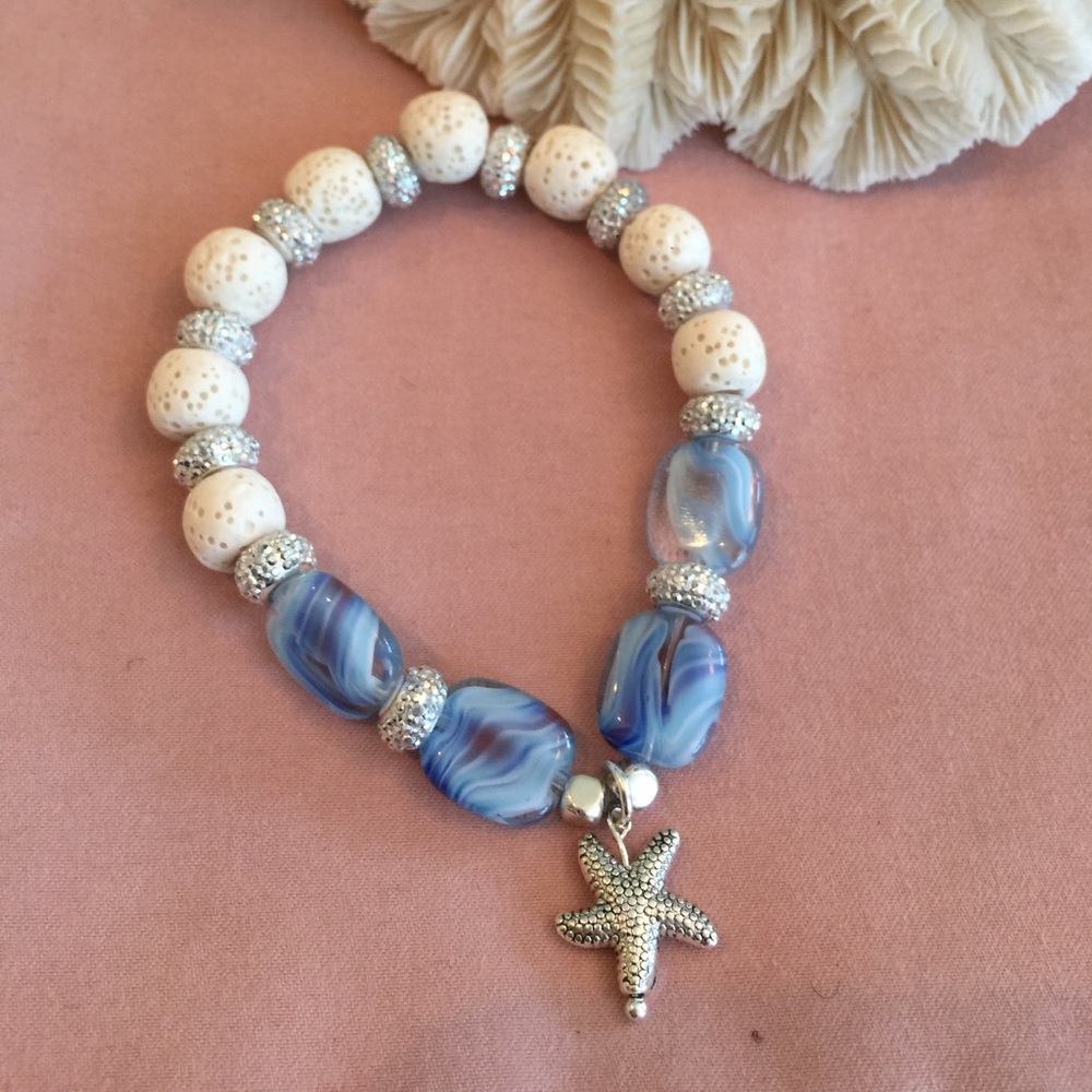 💙Lava Stone Diffuser Bracelet💙