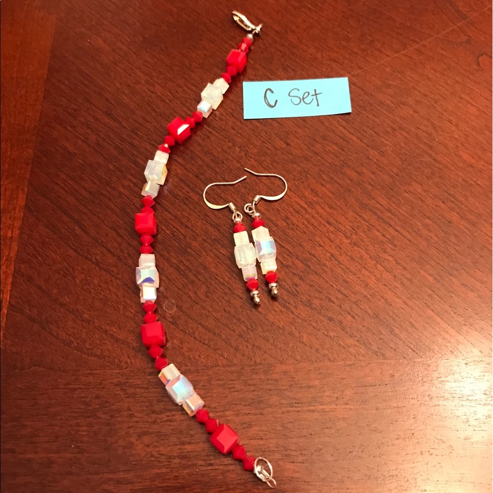 Bracelet and earring set