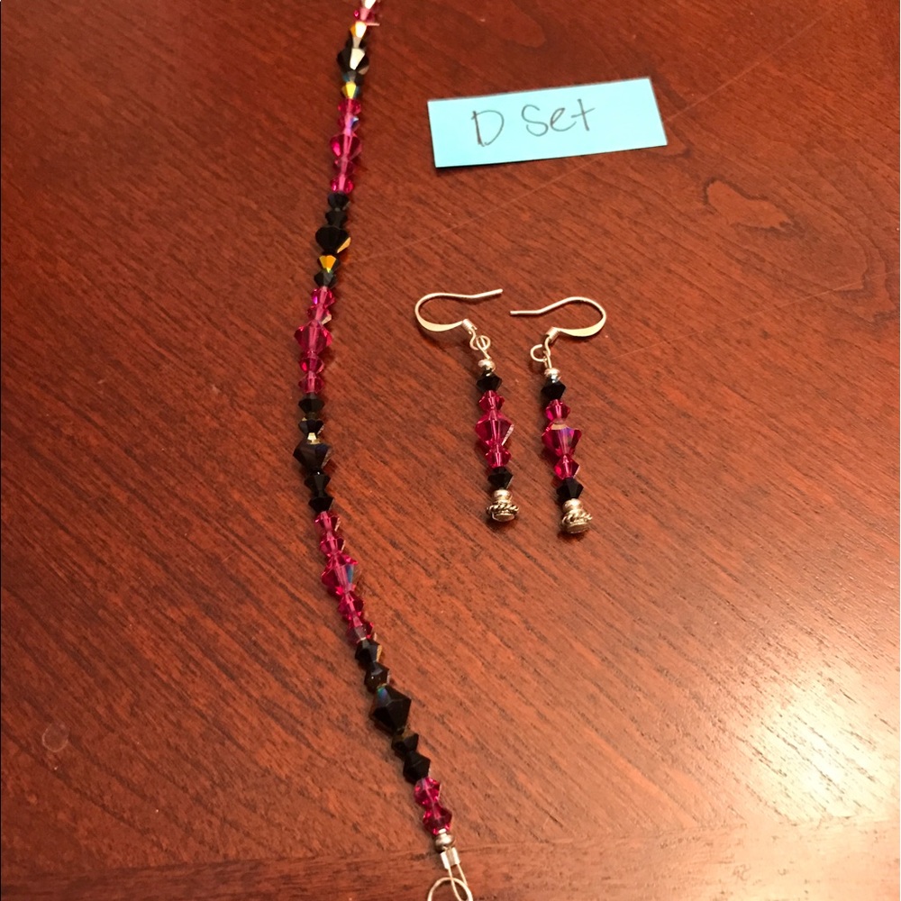 Bracelet and earring set