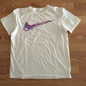 Nike T Shirt