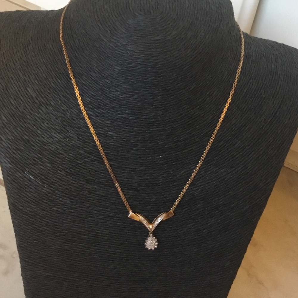 🌈10K Gold & Diamond Necklace