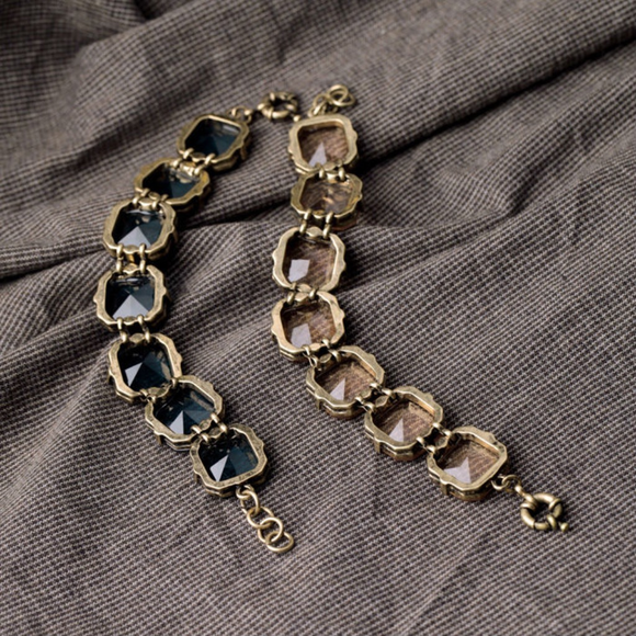 Large Stoned Statement Bracelet - Picture 2 of 4